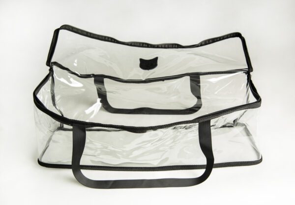 Open Cap Keeper duffle bag